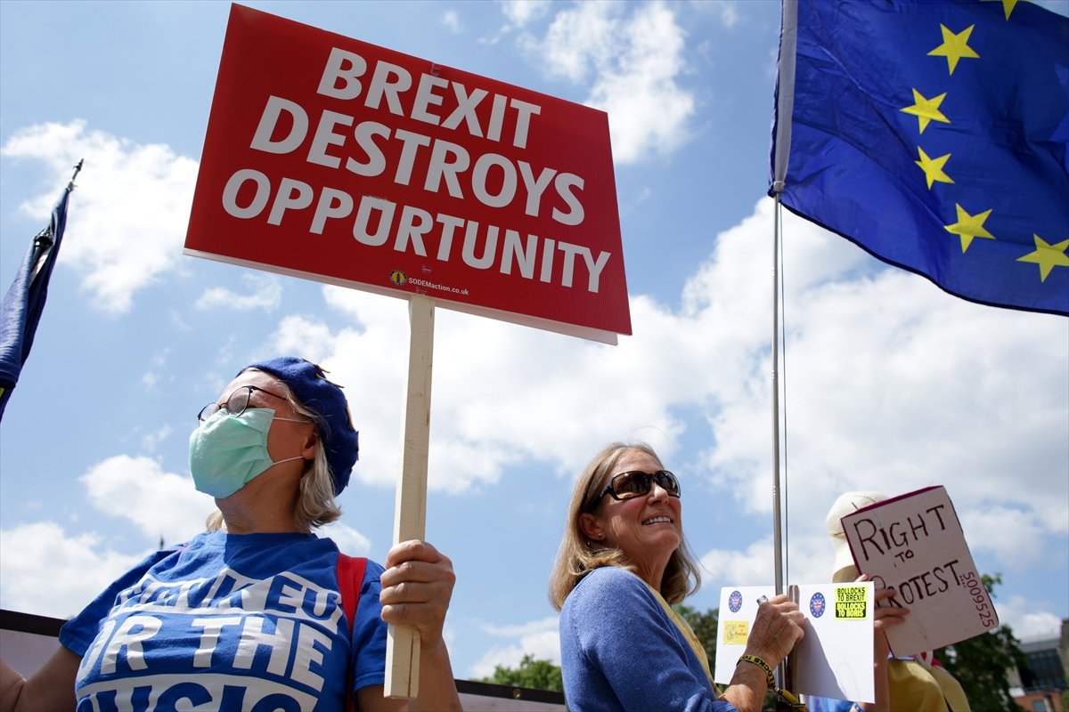 Brexit opponents gather in London #3