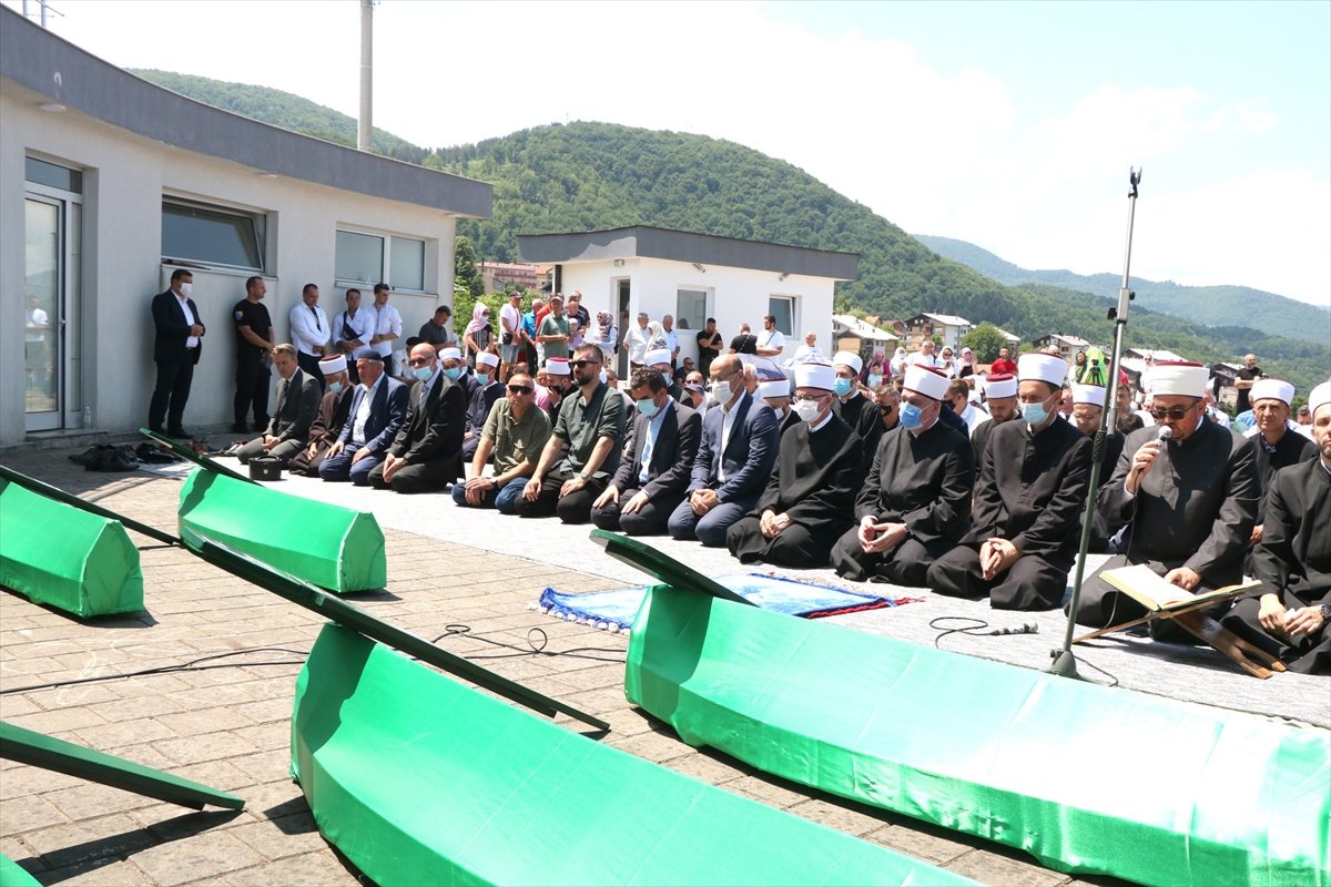 6 more victims of the Bosnian War buried #4