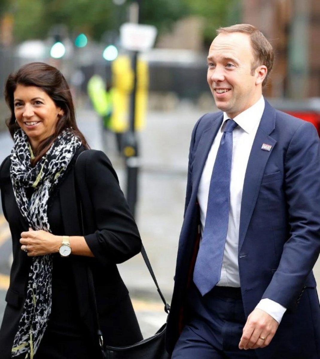 British Health Secretary Matt Hancock leaves his wife #1