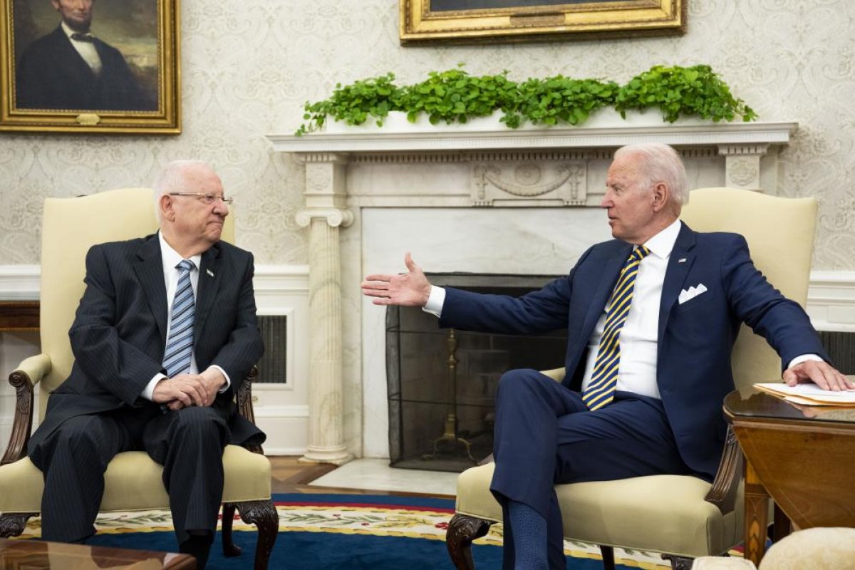 Joe Biden, İsrail Cumhurbaşkanı Rivlin ile görüştü