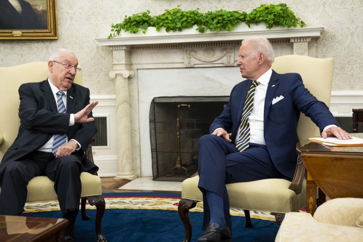 Joe Biden, İsrail Cumhurbaşkanı Rivlin ile görüştü