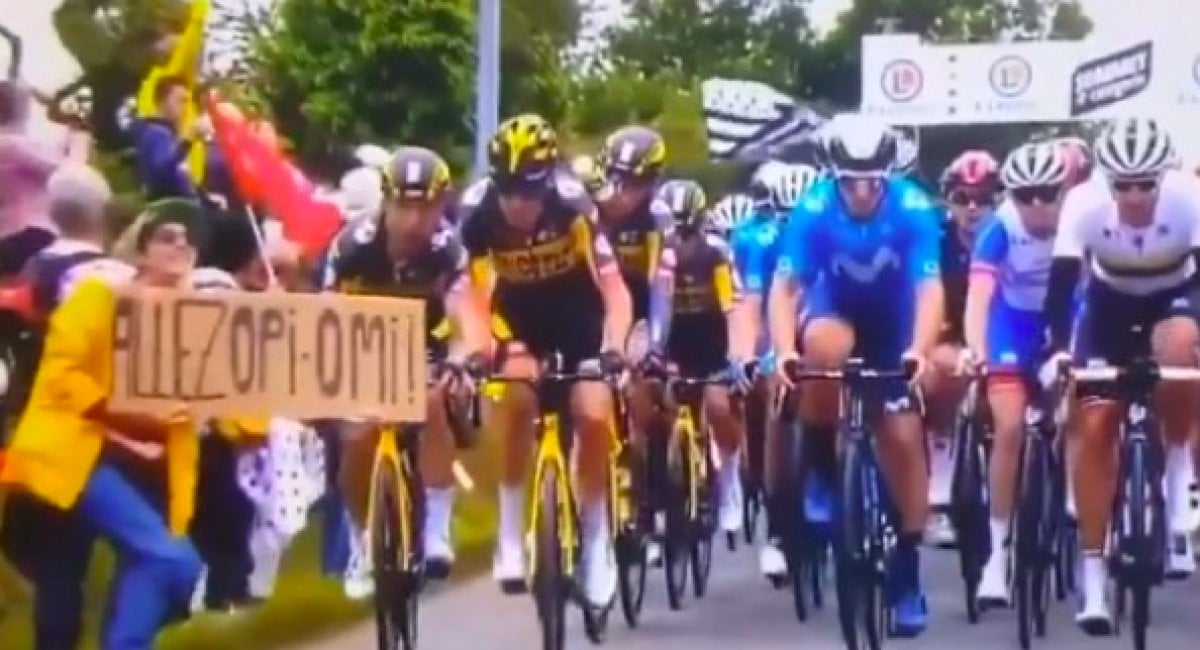 The person who caused the accident in the Tour de France surrenders #1