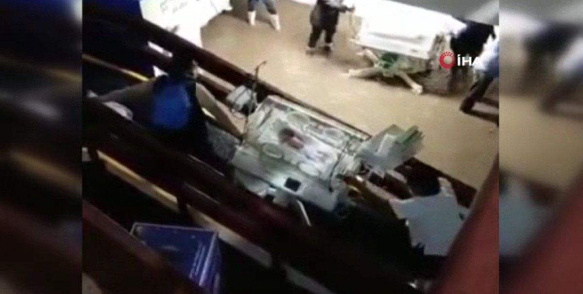 Flood disaster in Mexico: newborn unit flooded #3