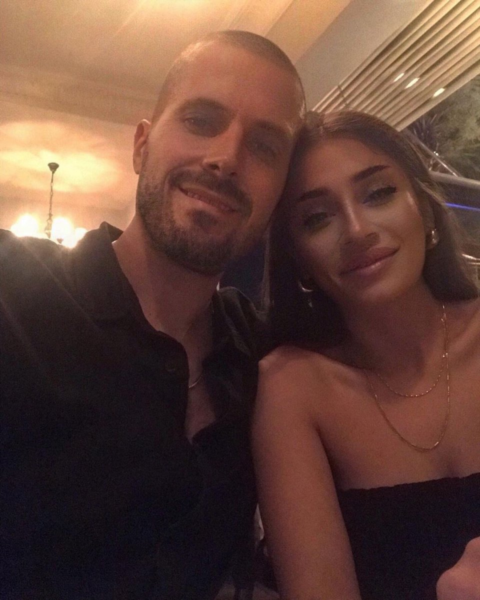 Orhan Gencebay ın oğlu Gökhan Gencebay nişanlandı #3