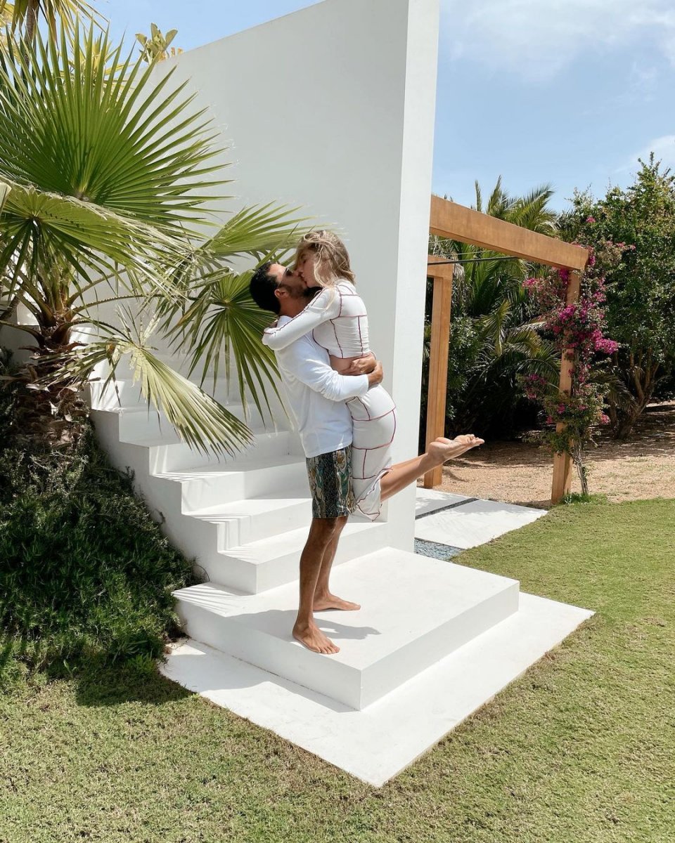 Şeyma Subaşı fotoğrafları yeniden yükledi #1