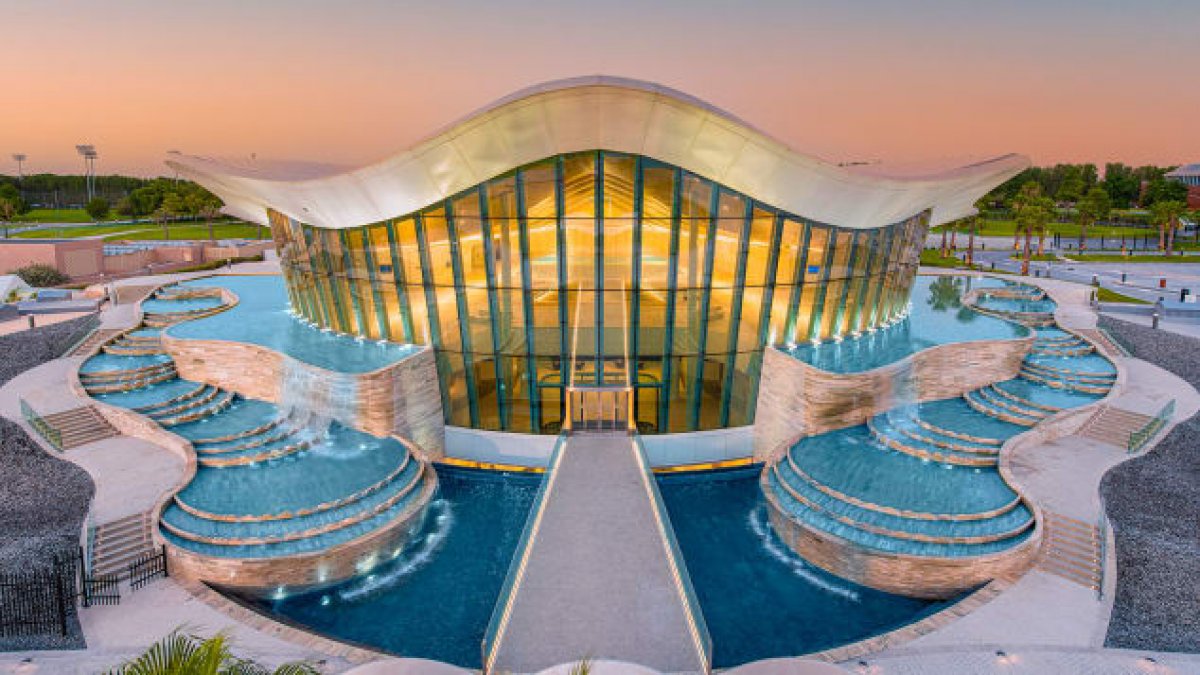 World's deepest pool opened in Dubai #1