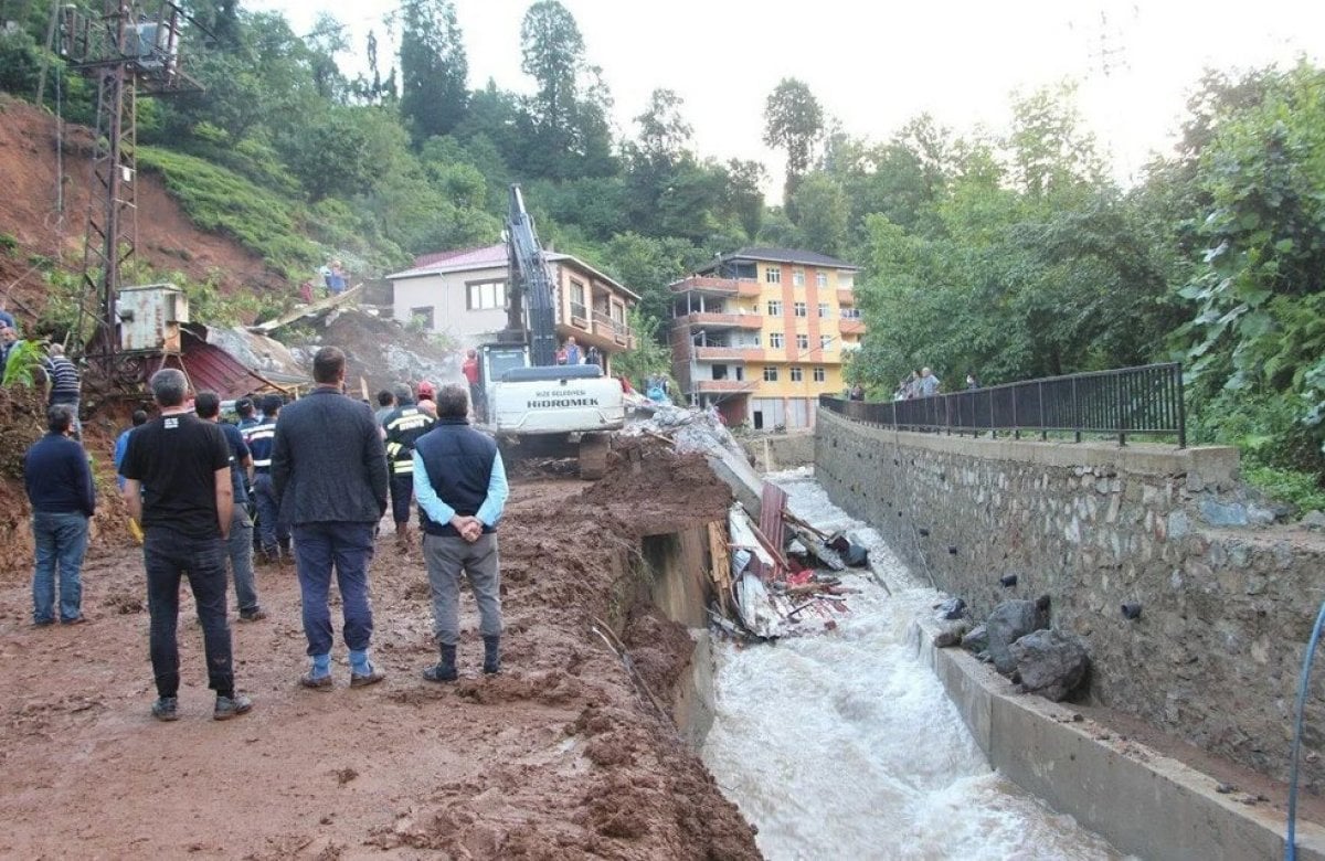 Rize de sel felaketi nedeniyle hayatını kaybedenlerin sayısı #4