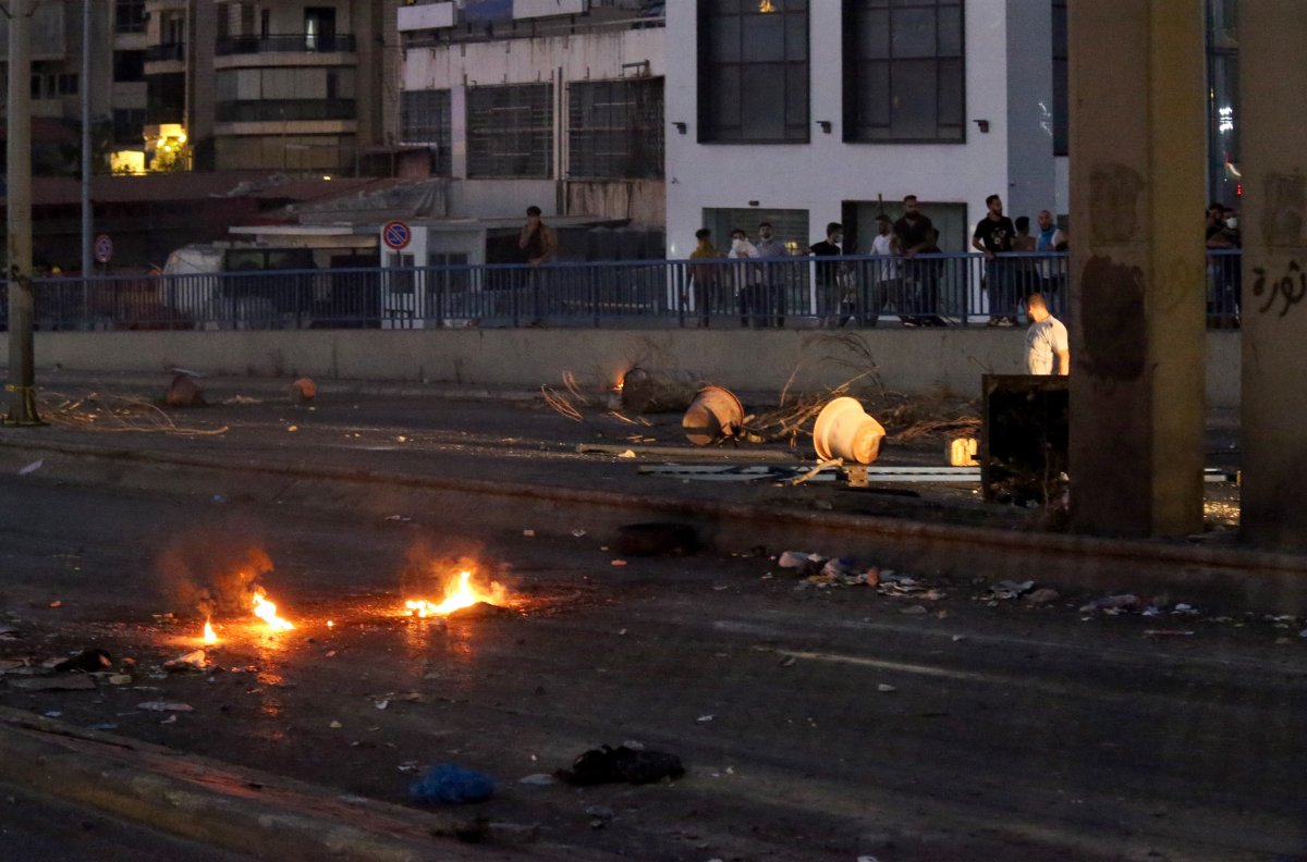 A government could not be formed in Lebanon, the people took to the streets #1