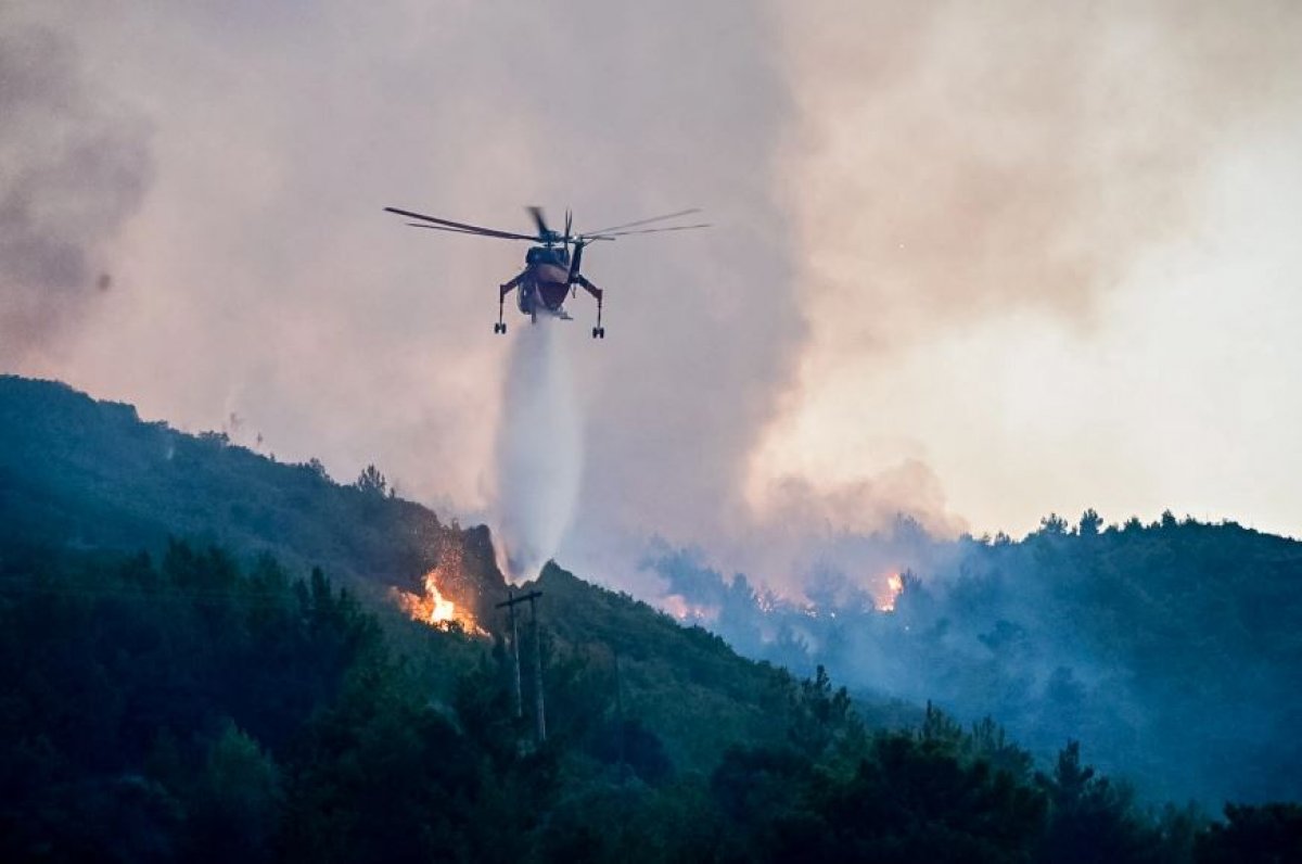 Fire on the Greek island of Samos #5