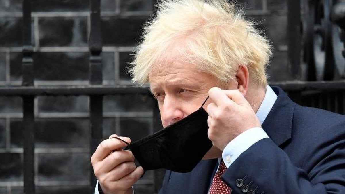 İngiltere Başbakanı Boris Johnson karantinaya girdi #1