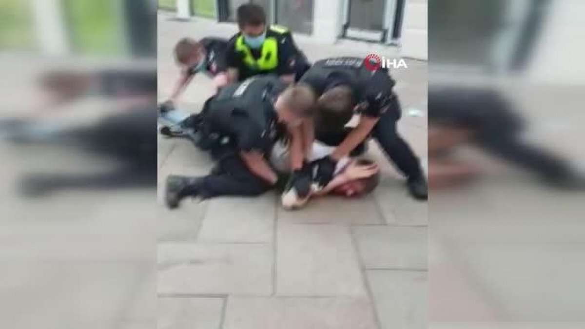 4 policemen in Germany detained a person by punching them for minutes #1