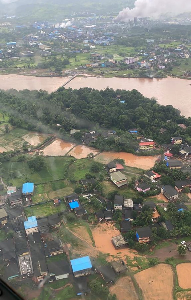 Loss of life rises in flood and landslide disaster in India #4