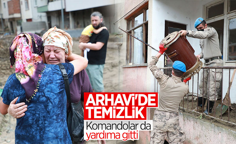 Arhavi'de sel sonrası temizlik çalışmaları devam ediyor