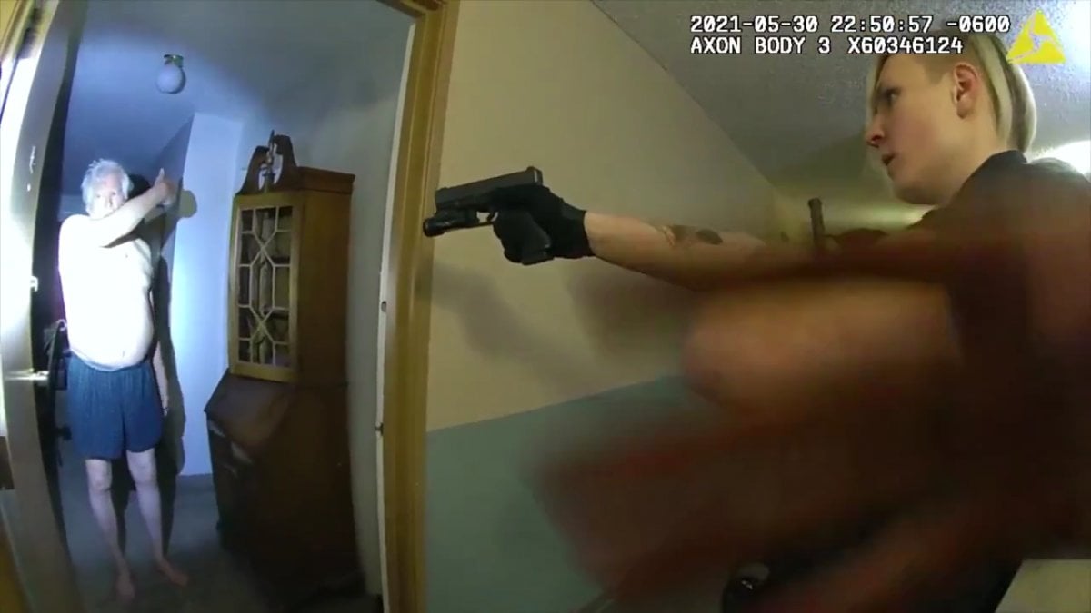 Police violence in the USA: Shot with an electroshock gun, paralyzed #1