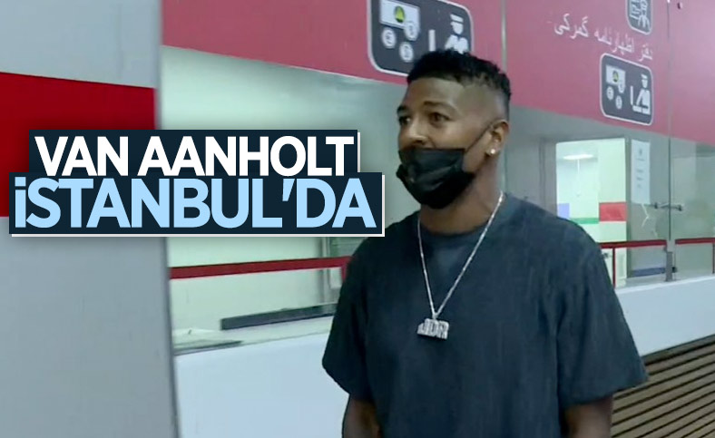 Patrick van Aanholt İstanbul'da