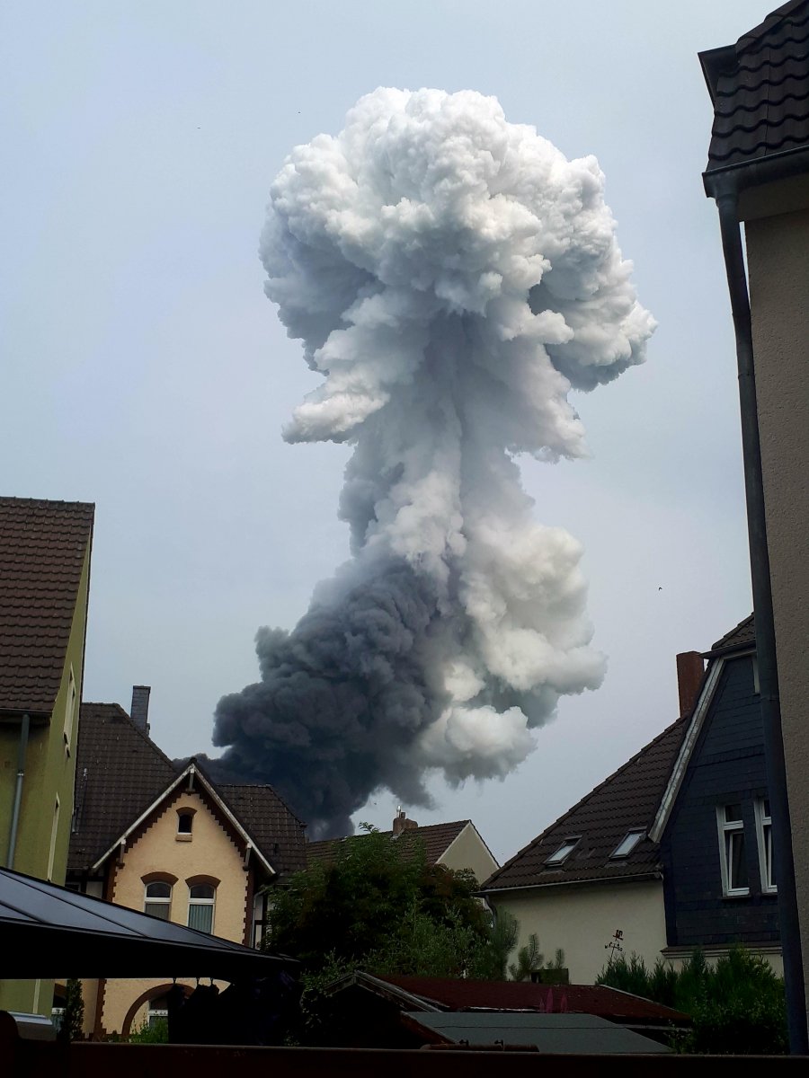 Explosion at garbage storage facility in Germany #6