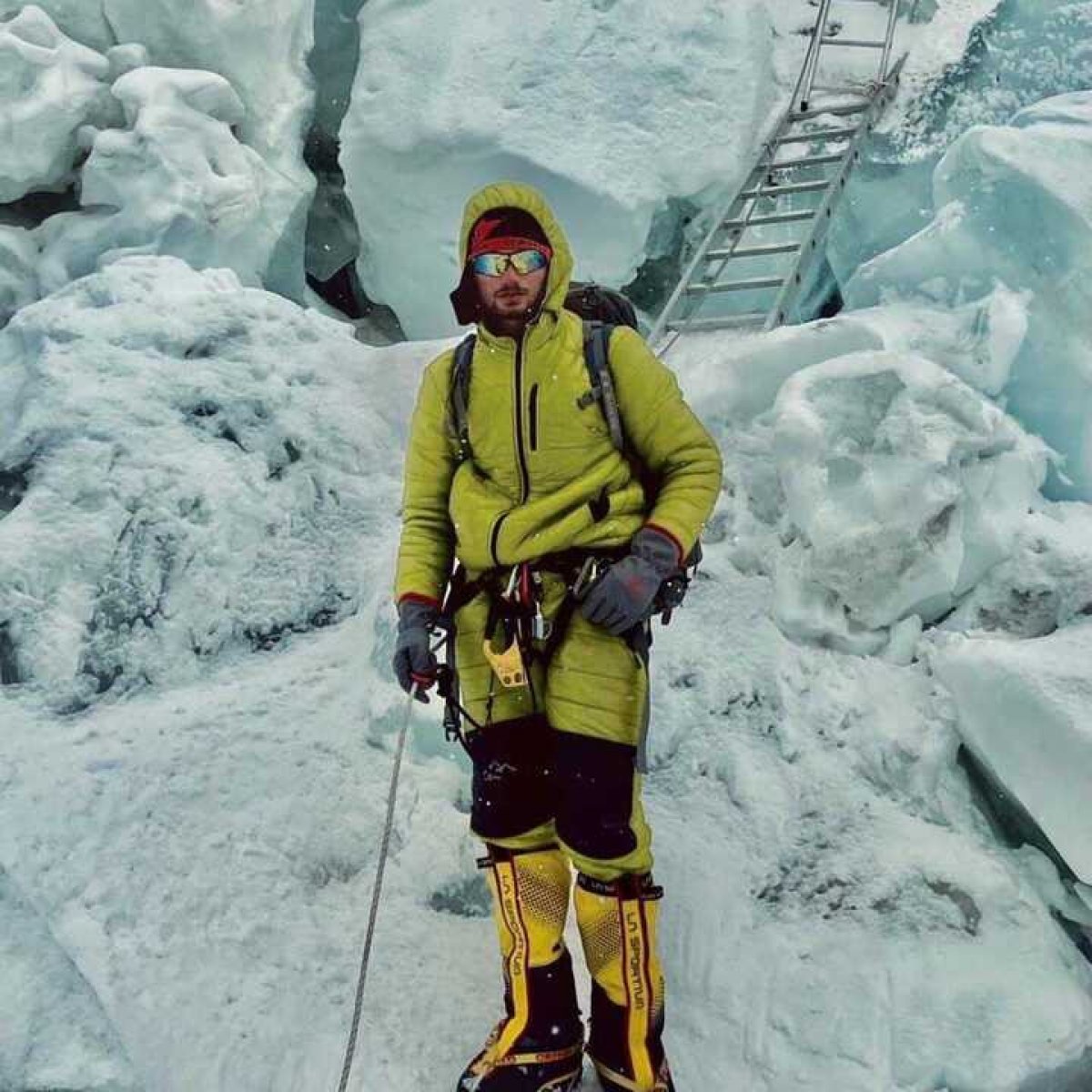 19-year-old Scheheroze Explorer becomes the youngest climber to climb K2 #6