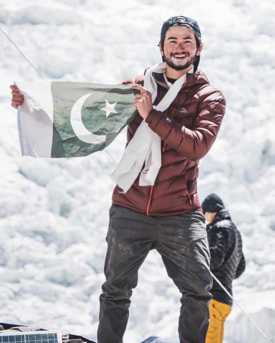 19-year-old Scheheroze Explorer becomes the youngest climber to climb K2 #3