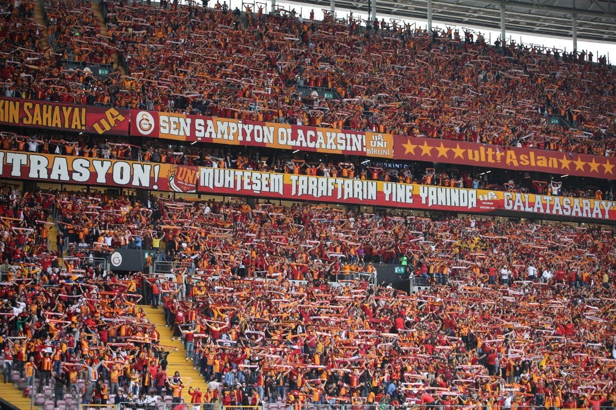 Galatasaray taraftarına kavuşuyor #1