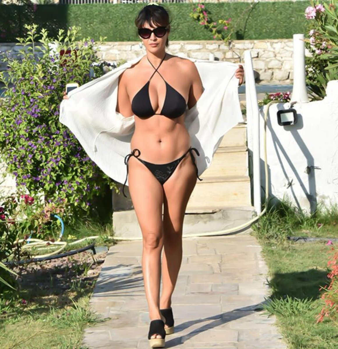 Tugba ekinci