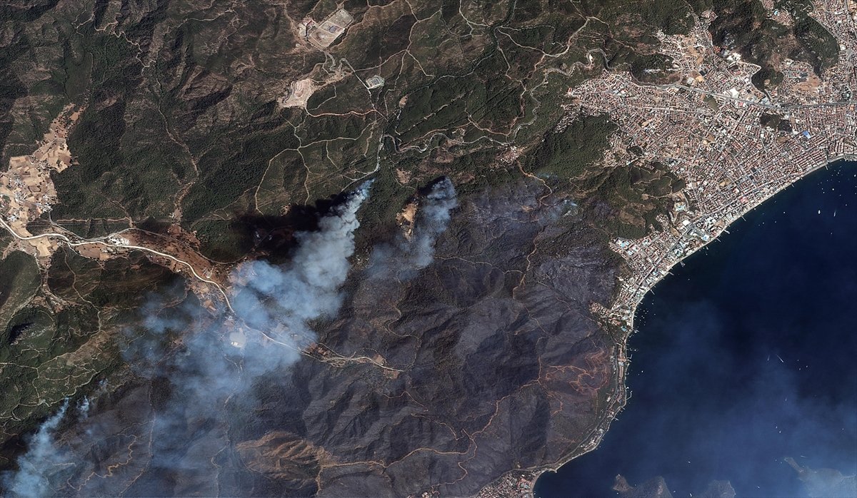 Göktürk uyduları, Manavgat ve Marmaris teki orman yangınlarını görüntüledi #2