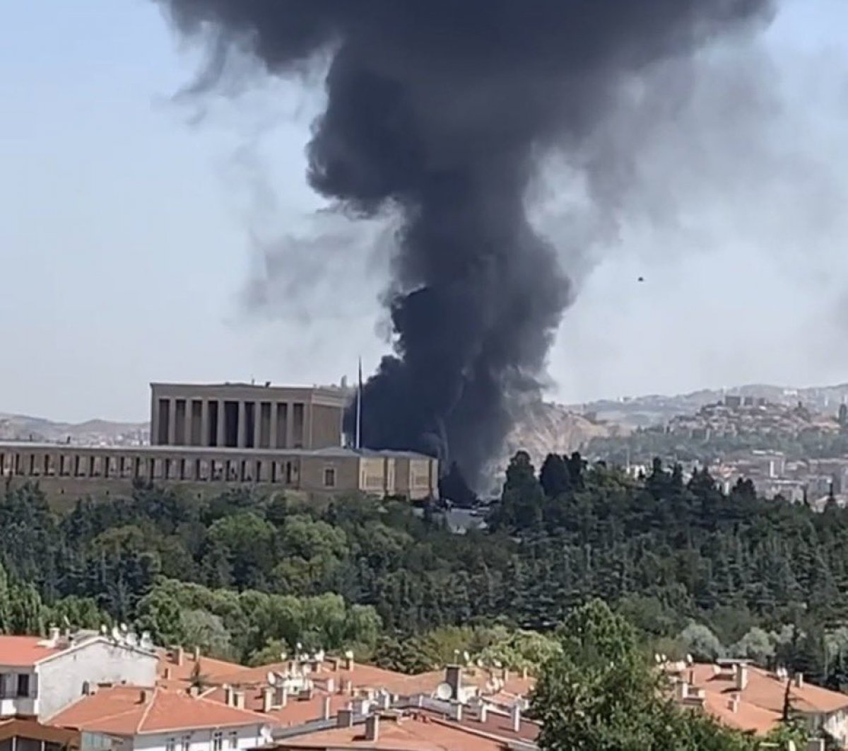Ankara daki tren garının yanındaki inşaatta yangın çıktı #3