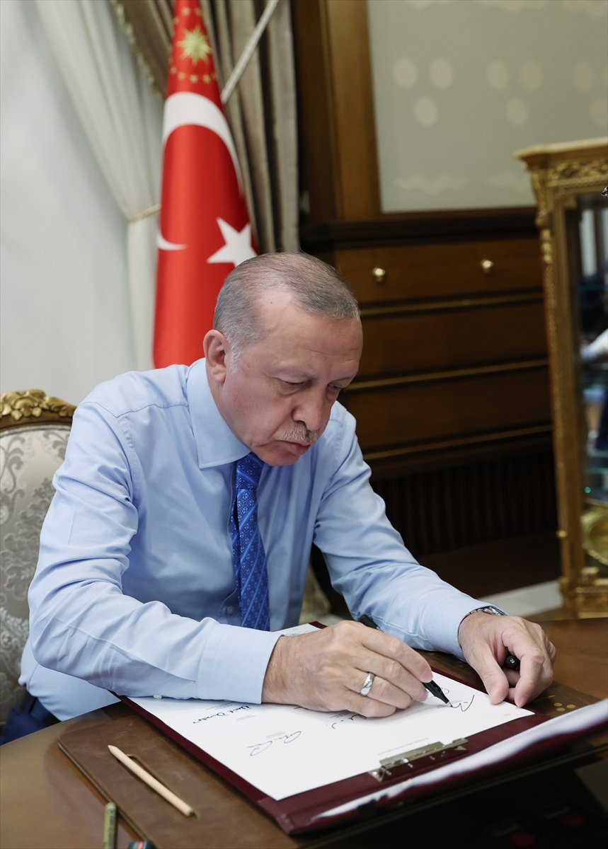 Cumhurbaşkanı Erdoğan YAŞ kararlarını onayladı #3