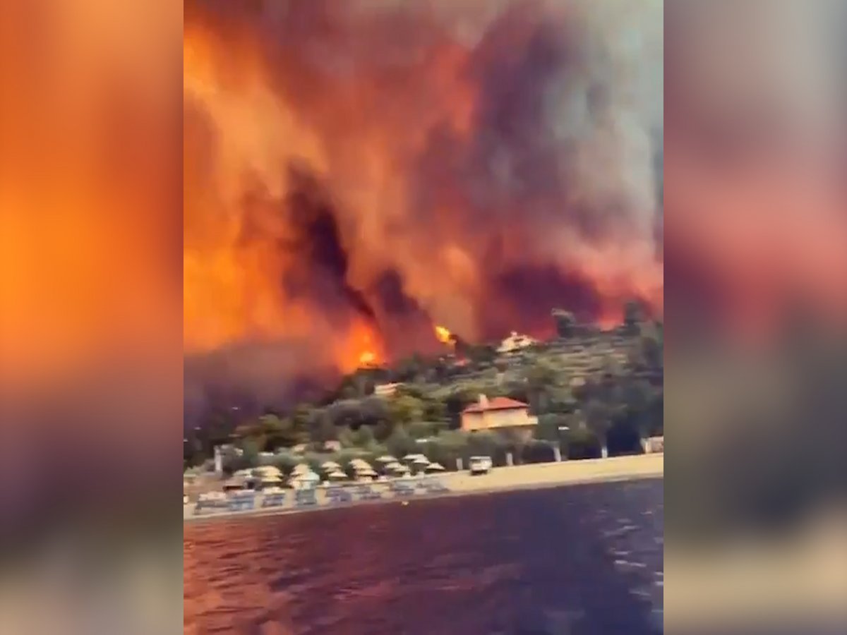 Evia Island in Greece is on fire #2