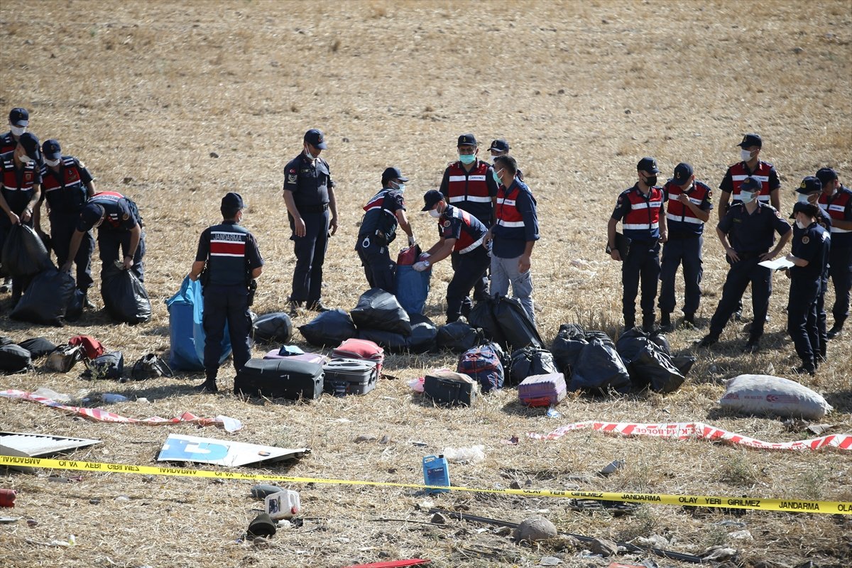 Balıkesir’deki otobüs kazasında hayatını kaybedenlerin kimlikleri belli oldu #4