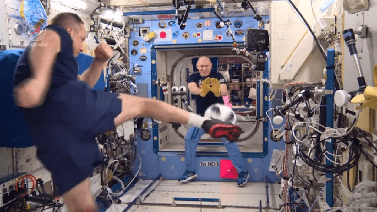 Uluslararası Uzay İstasyonu'nda uzay oyunları yapıldı
