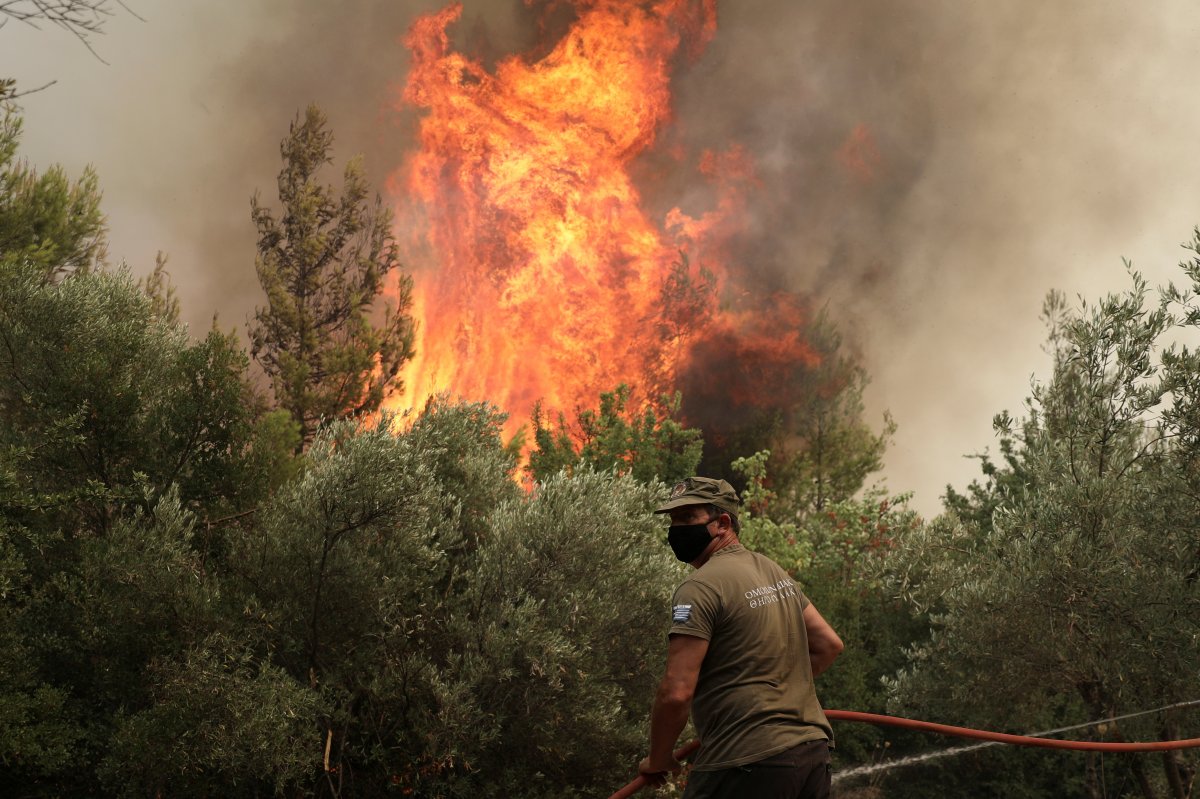 Fire extinguishing efforts continue on Eğriboz Island #5