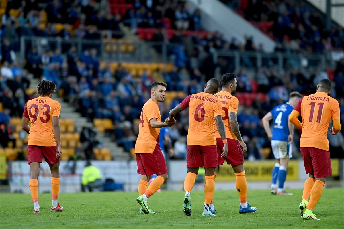 Galatasaray, St Johnstone ı 4-2 yendi #4