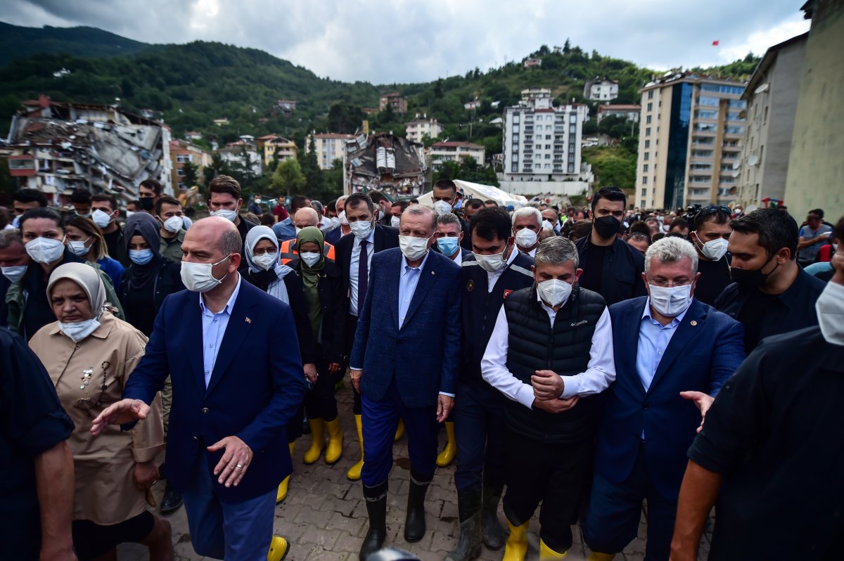 Cumhurbaşkanı Erdoğan, sel felaketinden etkilenen Bozkurt ta  #3