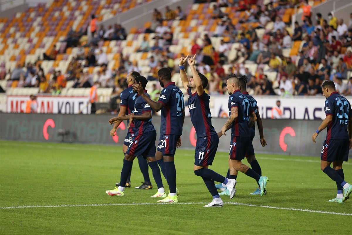 Trabzonspor, deplasmanda Yeni Malatyaspor u 5 golle geçti #5