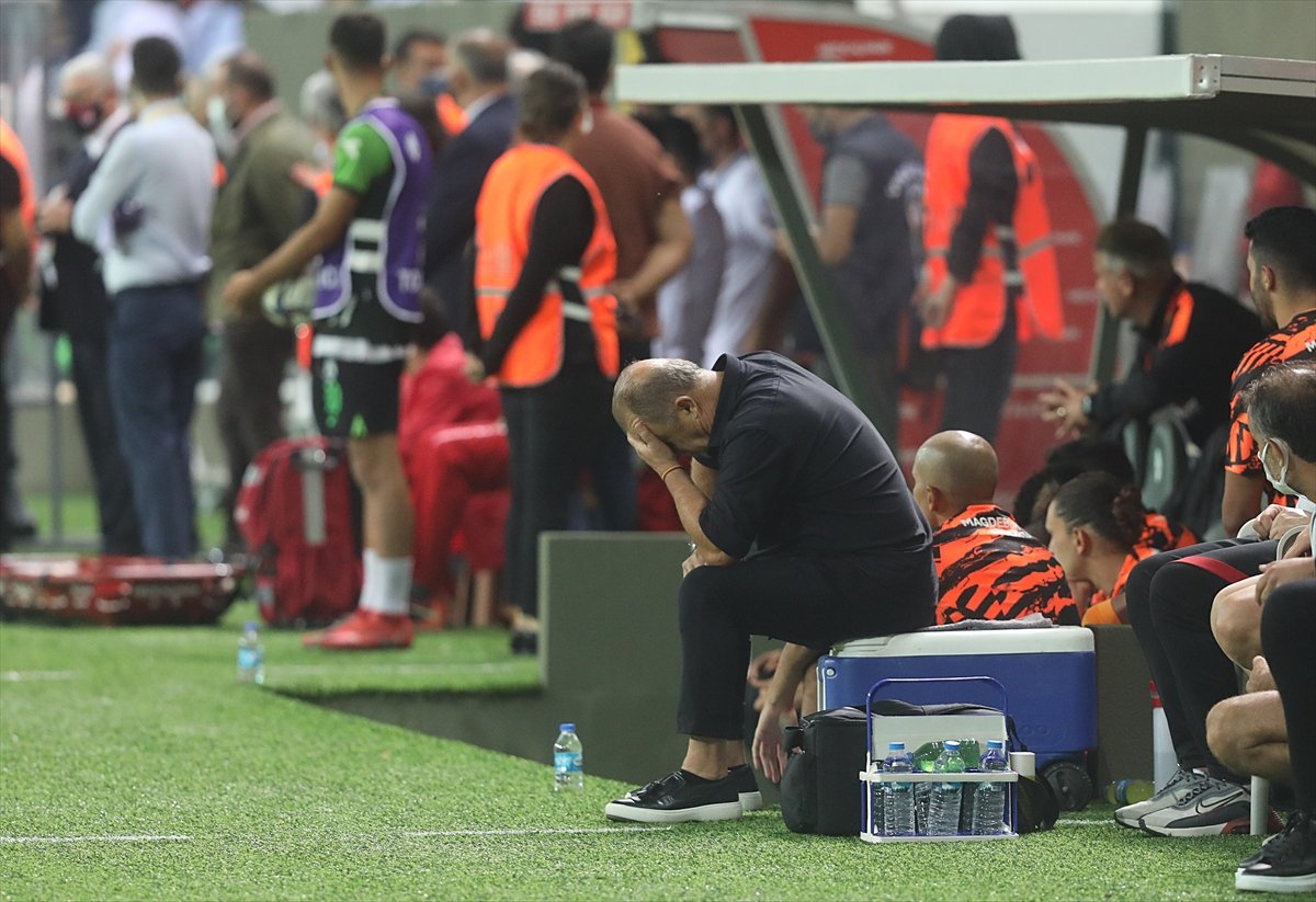 Fatih Terim: Bu olayı bir şekilde çözeceğiz #6