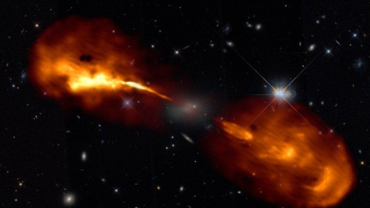 Astronomers have taken the most detailed images of galaxies # 4