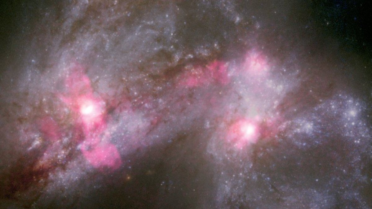 Astronomers make the most detailed images of galaxies # 1