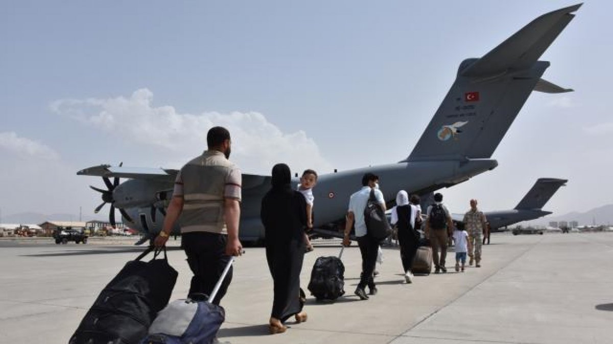 Evacuation of Turkish citizens continues in Afghanistan #1