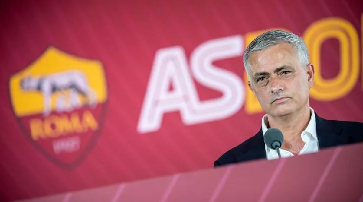 Mourinho, Ozan Kabak ı Roma ya istiyor #1