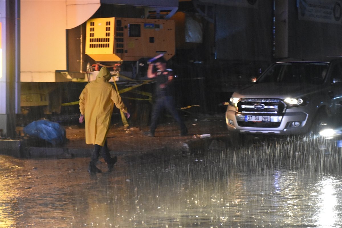 Sel felaketinin yaşandığı Kastamonu Bozkurt ta sağanak yağış  #3