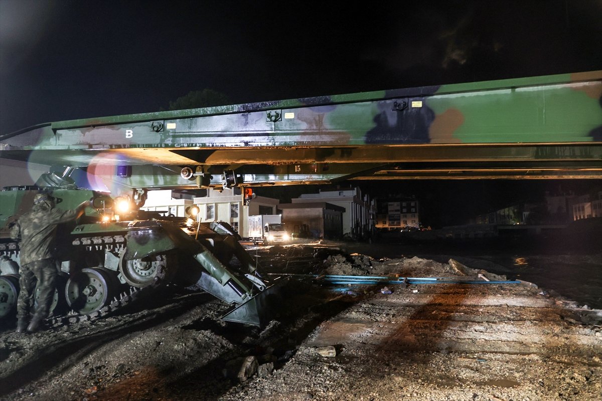 Sel felaketinin yaşandığı Kastamonu Bozkurt ta sağanak yağış  #11