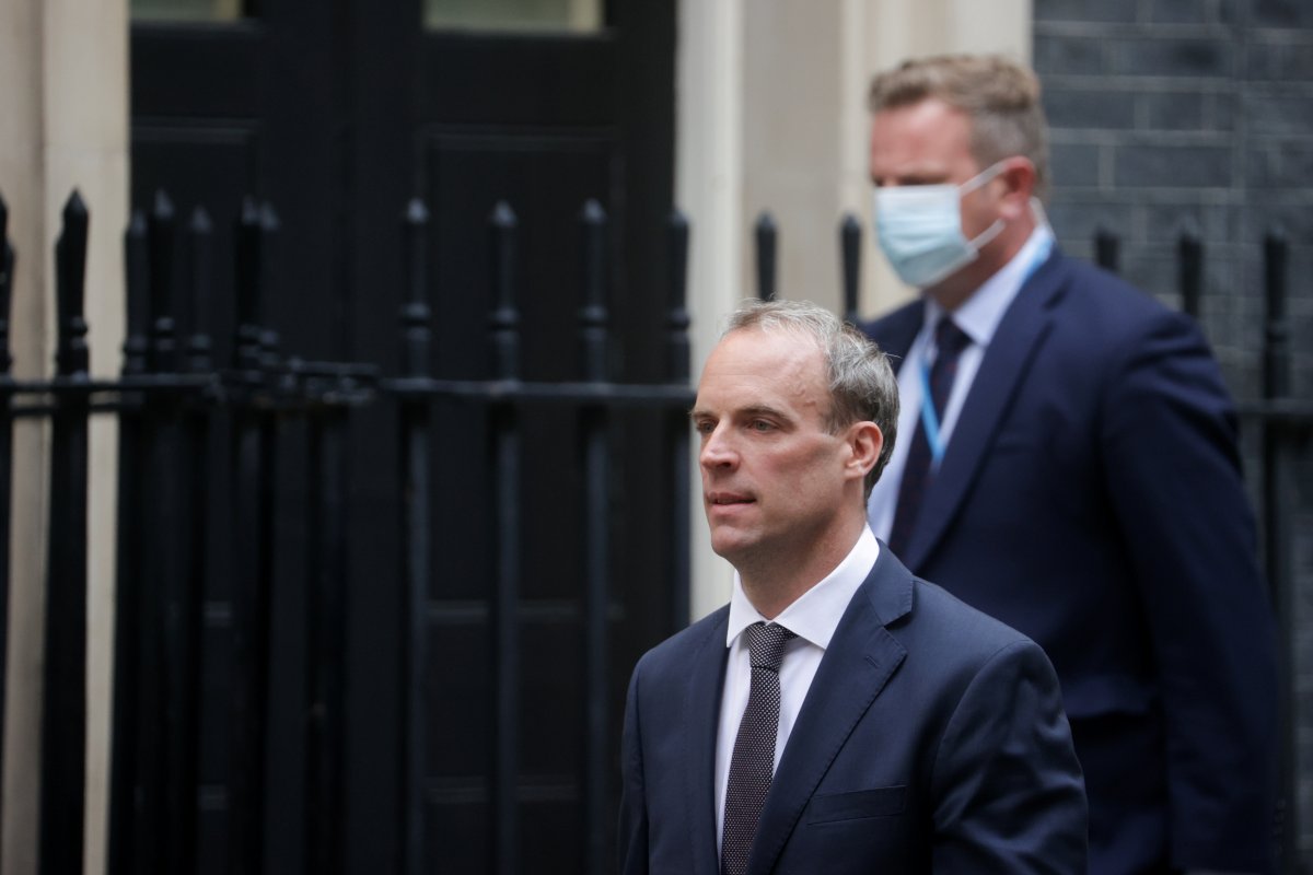 İngiltere Dışişleri Bakanı Raab a Afganistan konusunda istifa baskısı #1