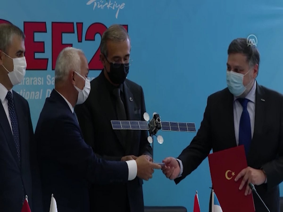 Türkiye nin uzay alanındaki ilk ihracatı için imzalar atıldı #4