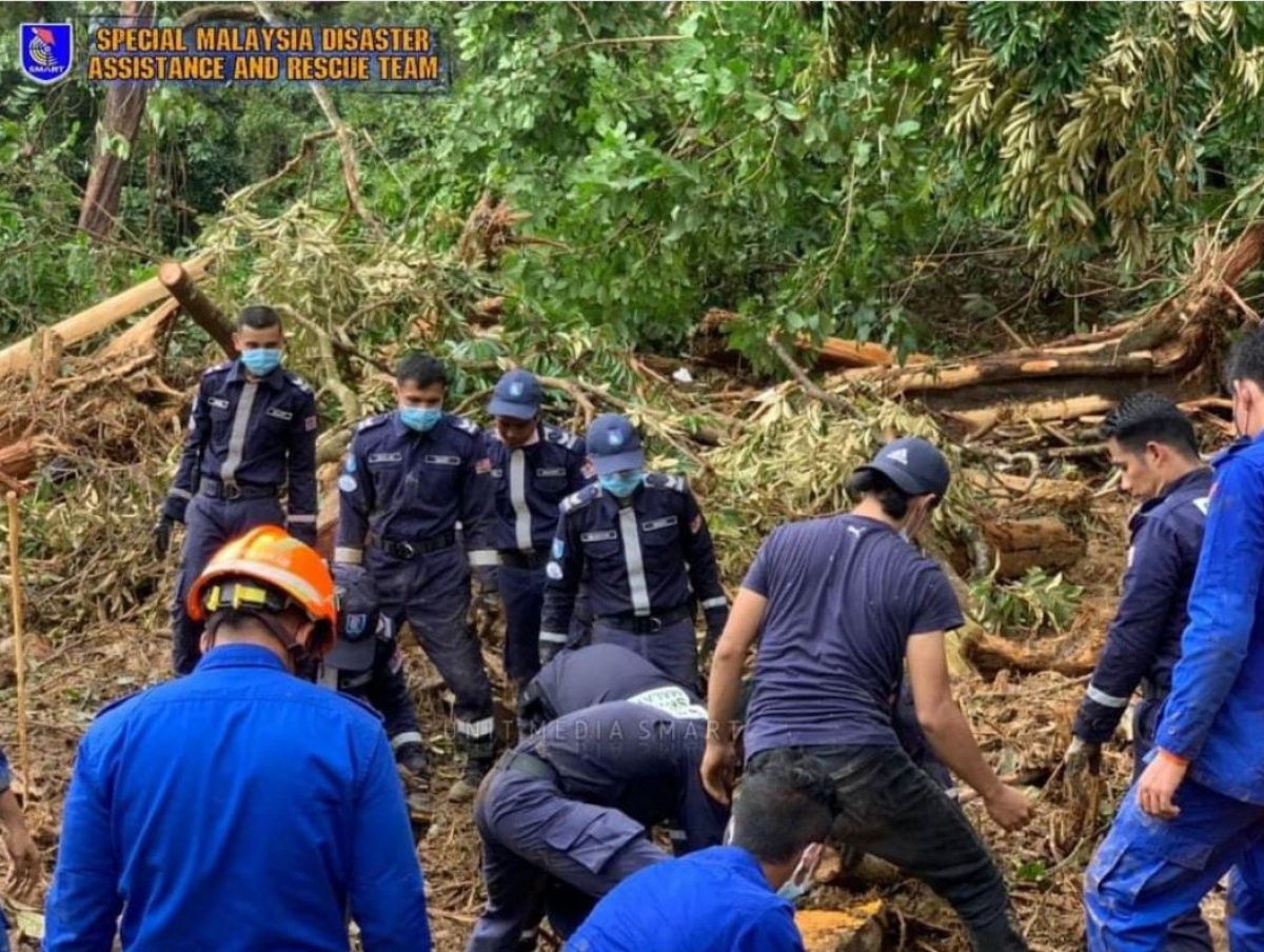 Malezya’nın Kedah eyaleti sele teslim oldu  #5