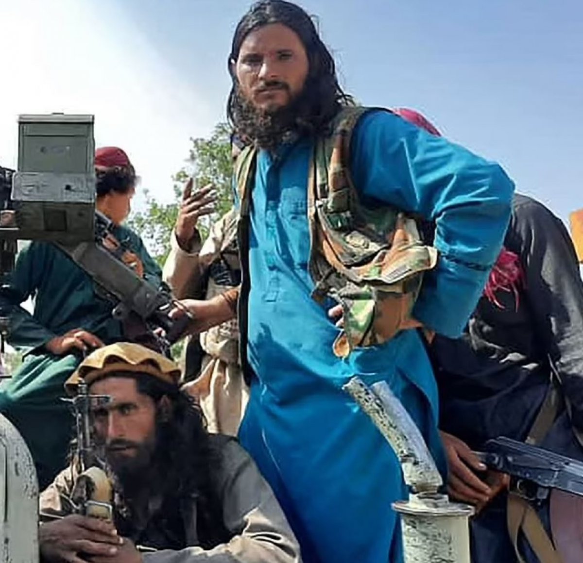 Taliban, giyim tarzını değiştirdi #10