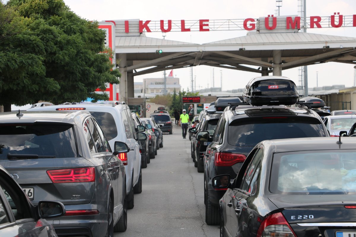 Kapıkule Sınır Kapısı nda gurbetçi yoğunluğu  #6