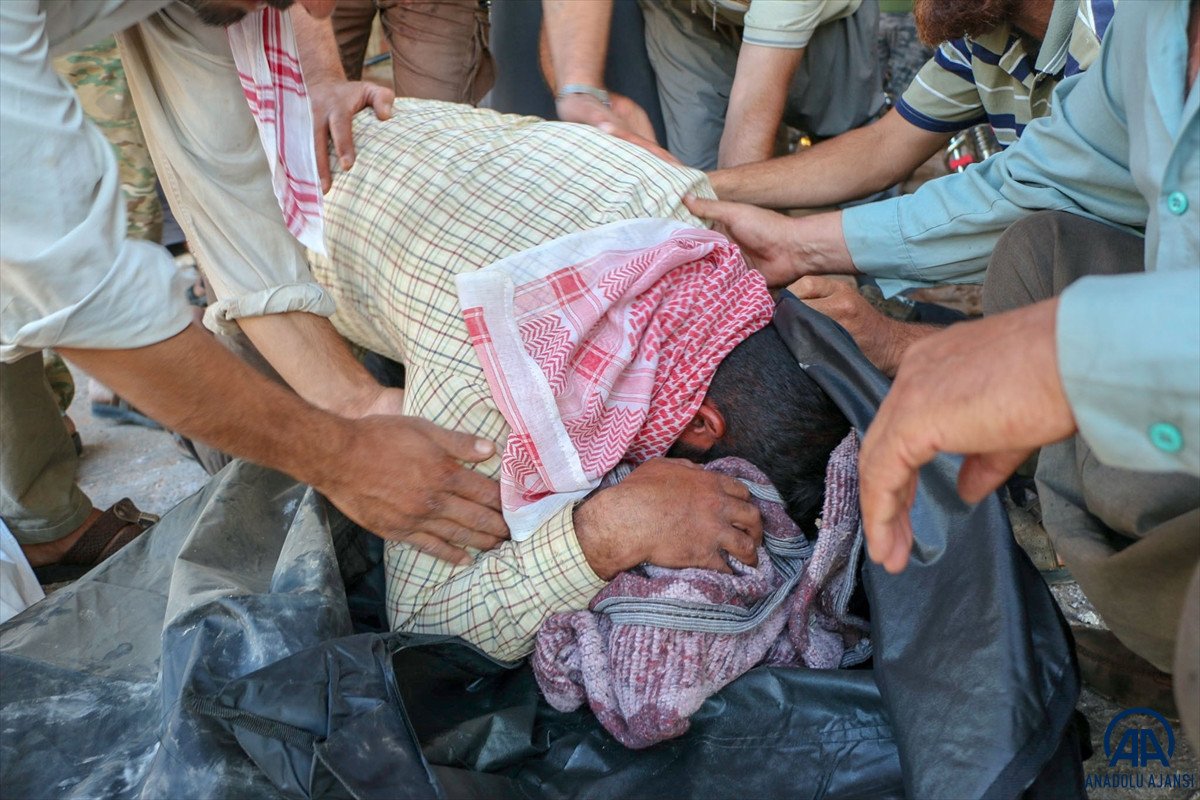 Suriye’de sivillere yapılan saldırıda 4 çocuk öldü #17