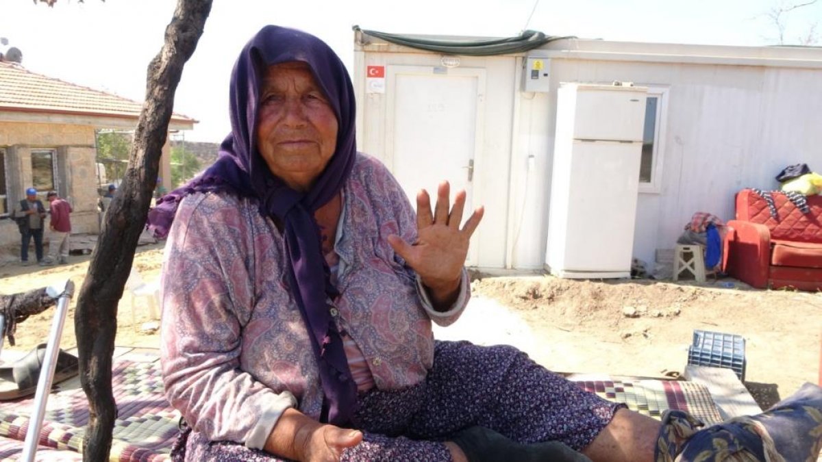 Manavgat taki yangında alevlerin arasında kaldılar #3