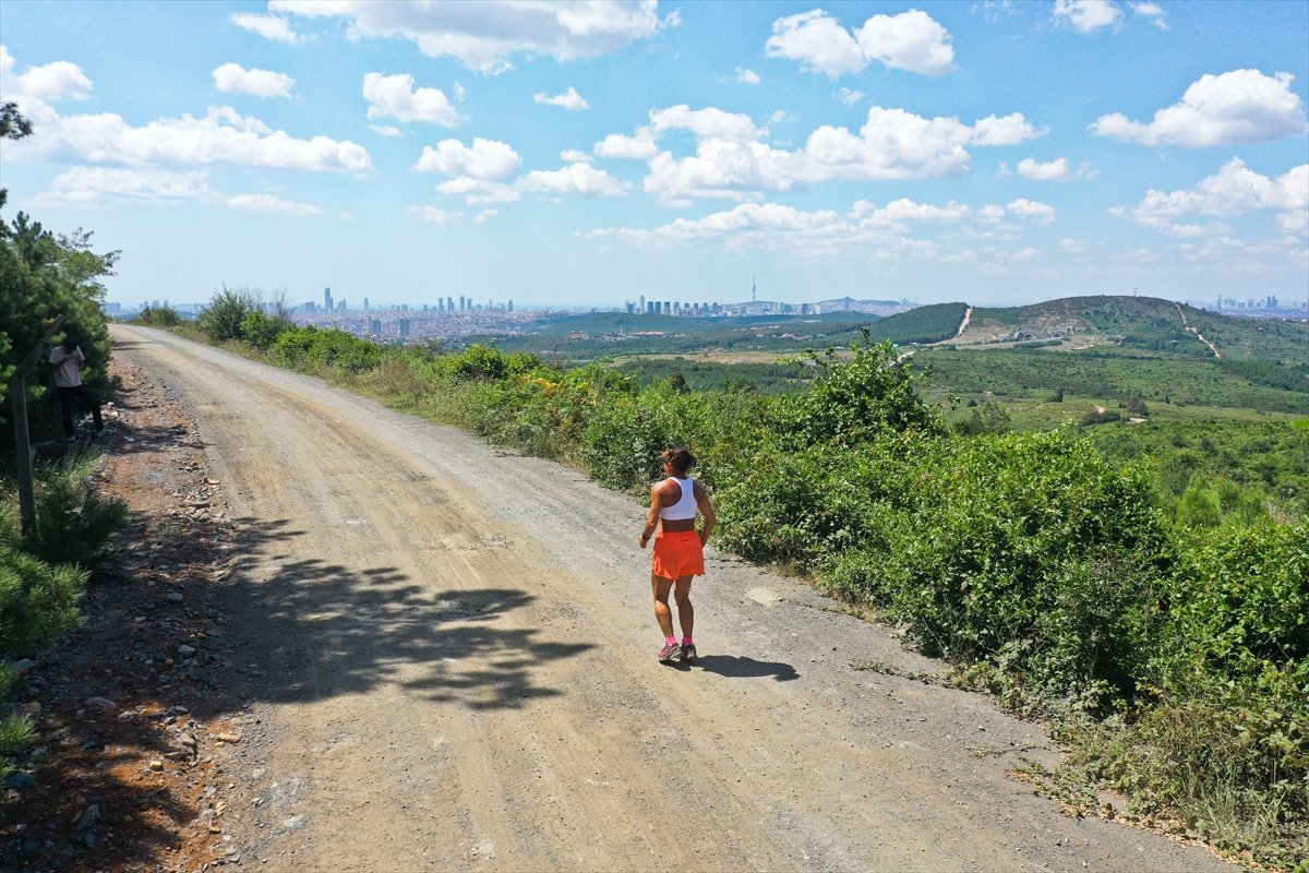 Ultra maratoncu Bakiye Duran, 62 yaşında 300 kilometre koşacak #5