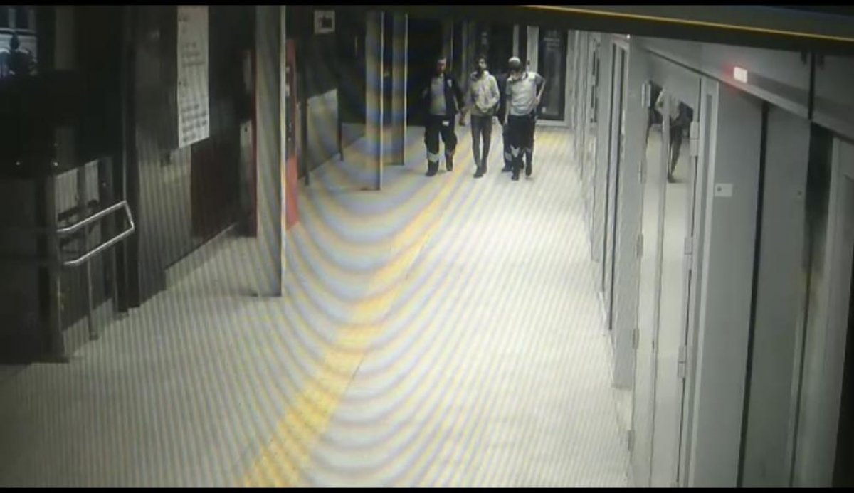 Kağıthane metrosuna intihar ihbarı için giden polis, hırsızı suçüstü yakaladı #3